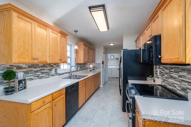 1486 Clear Creek Lane, Newton, NC 28658