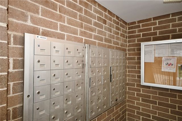 1000 Grandview Avenue 401, Mt Washington, PA 15211