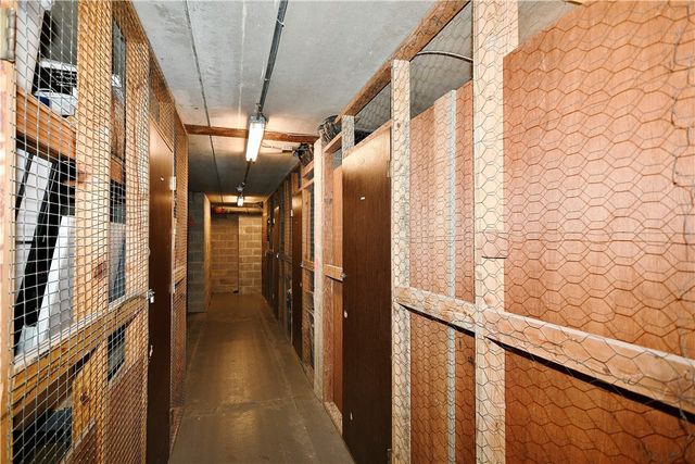 1000 Grandview Avenue 401, Mt Washington, PA 15211