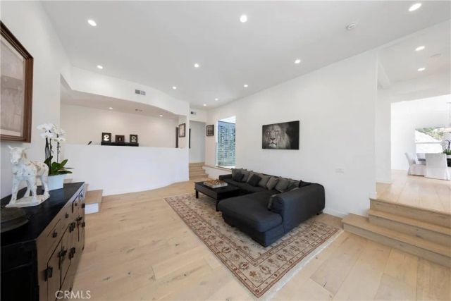3643 Potosi Avenue, Studio City, CA 91604