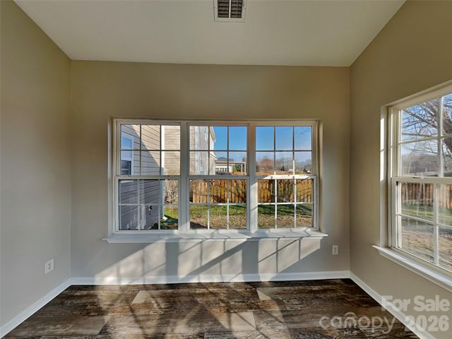 3721 Amber Meadows Drive, Charlotte, NC 28269