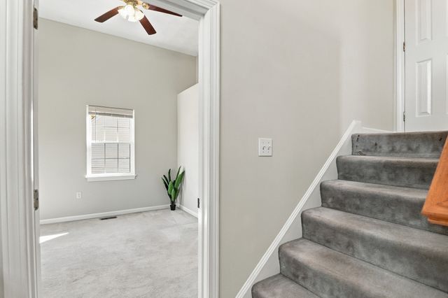 23 Nadine Ln, North Andover, MA 01845