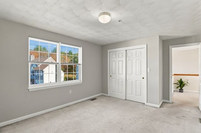 23 Nadine Ln, North Andover, MA 01845