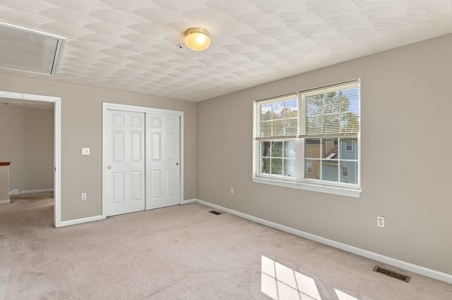 23 Nadine Ln, North Andover, MA 01845