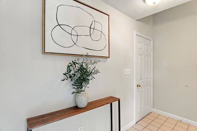 23 Nadine Ln, North Andover, MA 01845