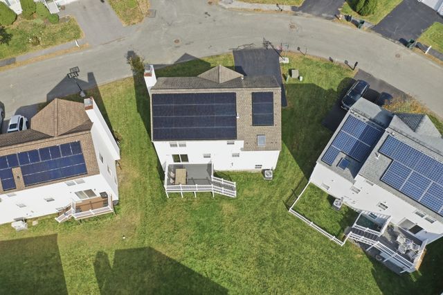 23 Nadine Ln, North Andover, MA 01845
