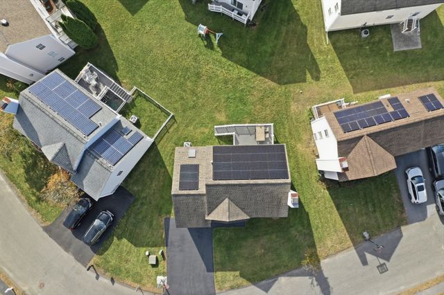 23 Nadine Ln, North Andover, MA 01845
