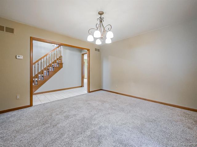 52320 Bryan Michael Drive, Macomb, MI 48042