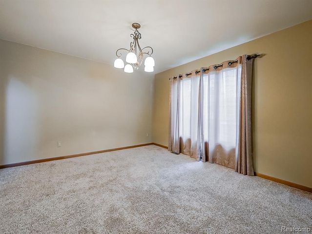 52320 Bryan Michael Drive, Macomb, MI 48042