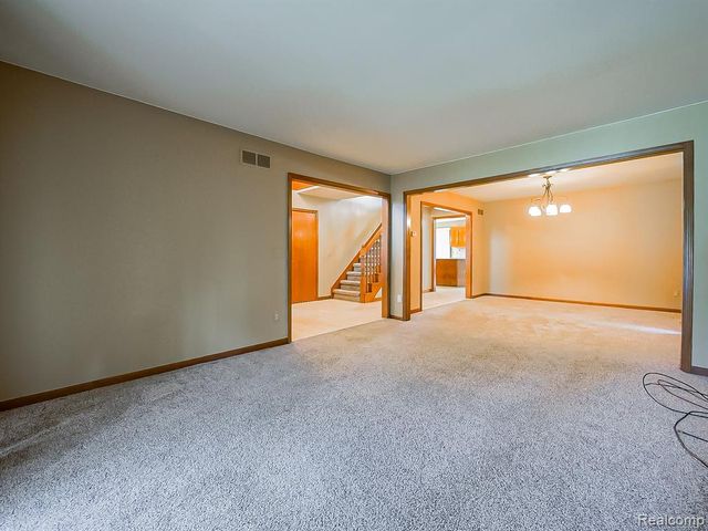 52320 Bryan Michael Drive, Macomb, MI 48042