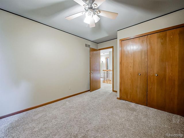 52320 Bryan Michael Drive, Macomb, MI 48042