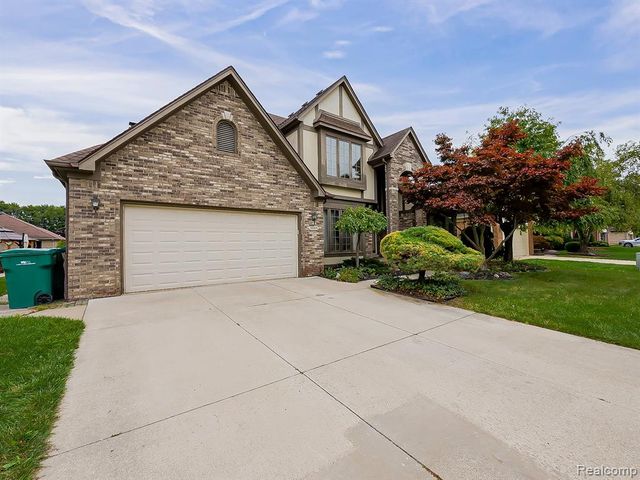 52320 Bryan Michael Drive, Macomb, MI 48042
