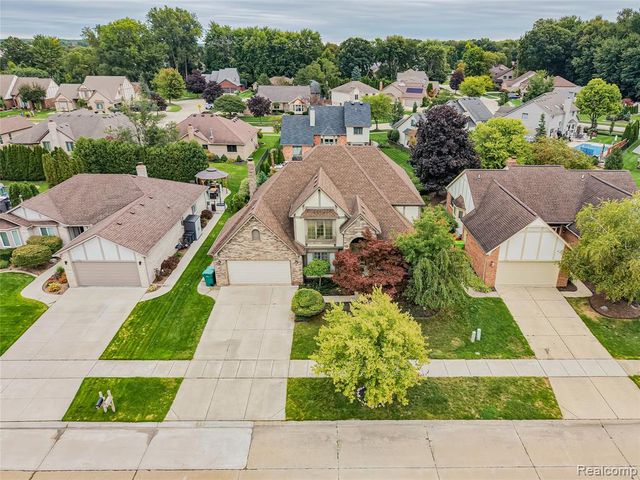 52320 Bryan Michael Drive, Macomb, MI 48042