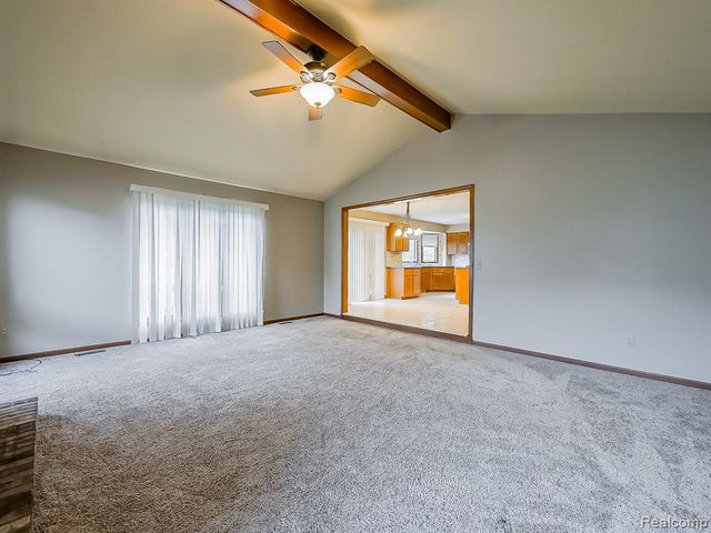 52320 Bryan Michael Drive, Macomb, MI 48042