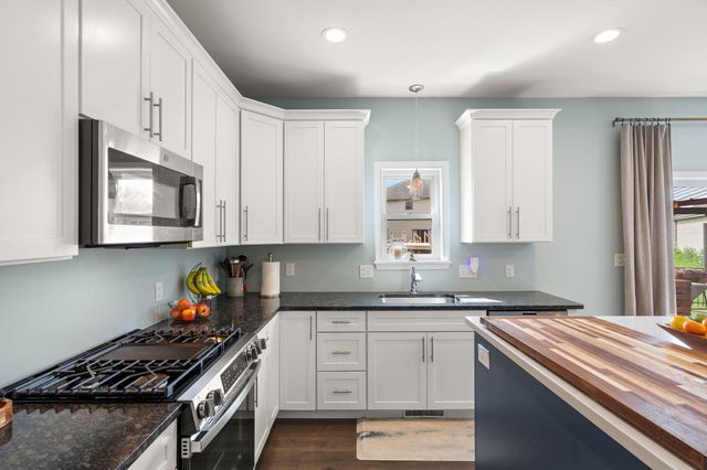 265 E 124th Avenue, Crown Point, IN 46307