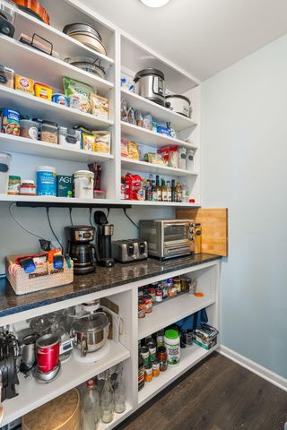 265 E 124th Avenue, Crown Point, IN 46307