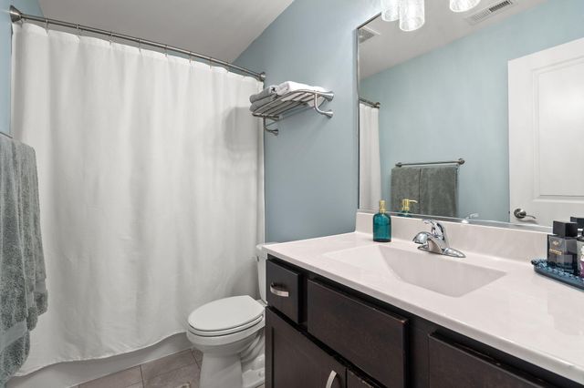 265 E 124th Avenue, Crown Point, IN 46307