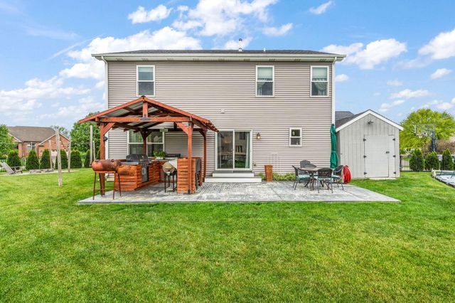 265 E 124th Avenue, Crown Point, IN 46307