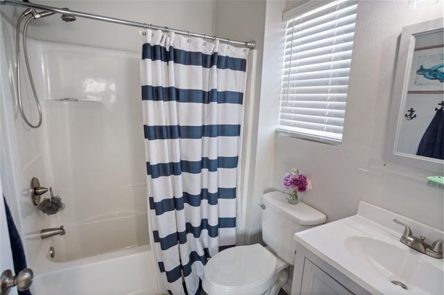 855 S Sage Road, Crystal Beach, TX 77650