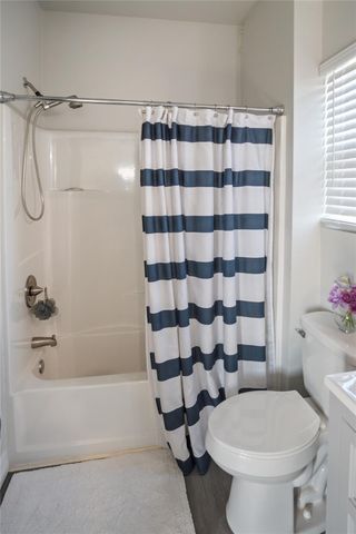 855 S Sage Road, Crystal Beach, TX 77650