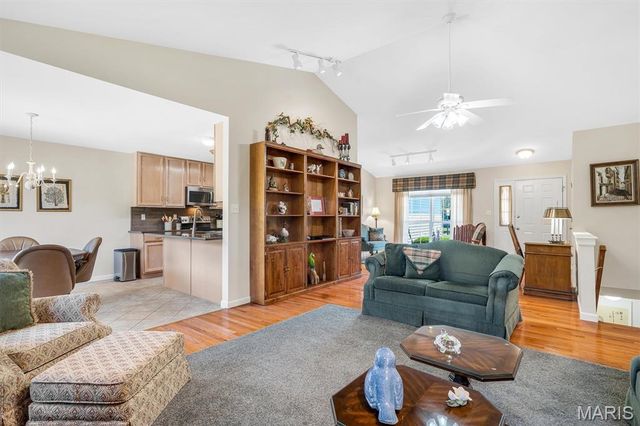 2743 Pomme Meadows Drive, Arnold, MO 63010