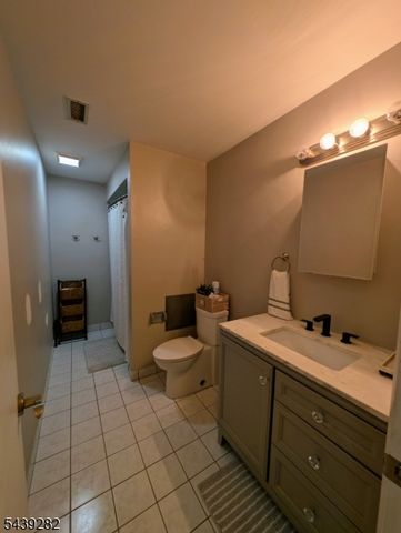 20 Quincy Ln C, West Milford Twp., NJ 07480