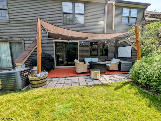 20 Quincy Ln C, West Milford Twp., NJ 07480