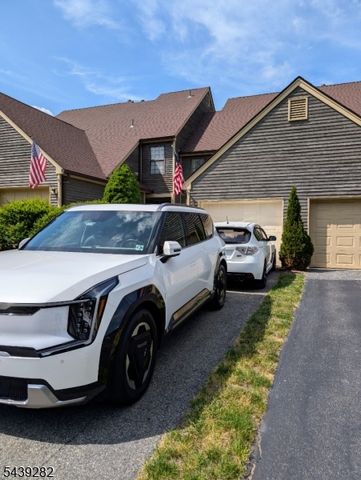 20 Quincy Ln C, West Milford Twp., NJ 07480