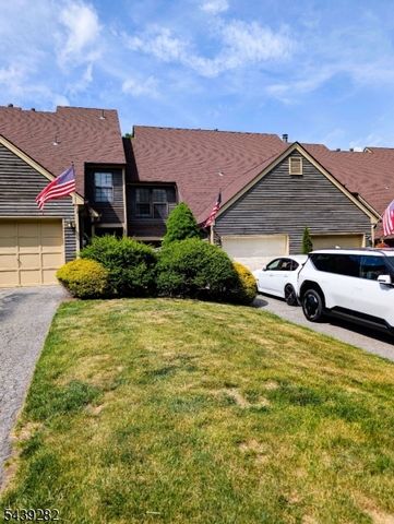 20 Quincy Ln C, West Milford Twp., NJ 07480