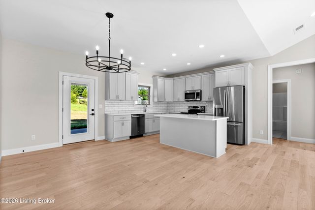 145 Heritage Way, Mt Washington, KY 40047