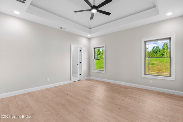 145 Heritage Way, Mt Washington, KY 40047