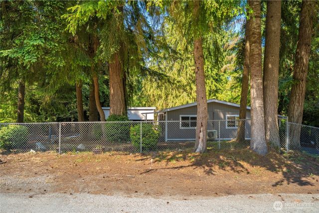 3883 SE Harriet Street, Port Orchard, WA 98366