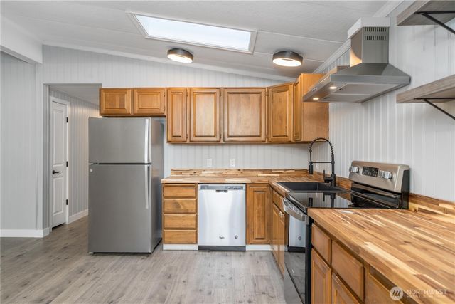3883 SE Harriet Street, Port Orchard, WA 98366
