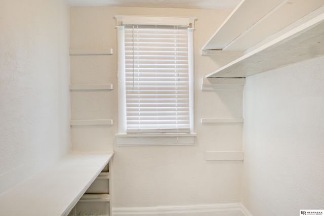 2517 N 28th Avenue, Omaha, NE 68111