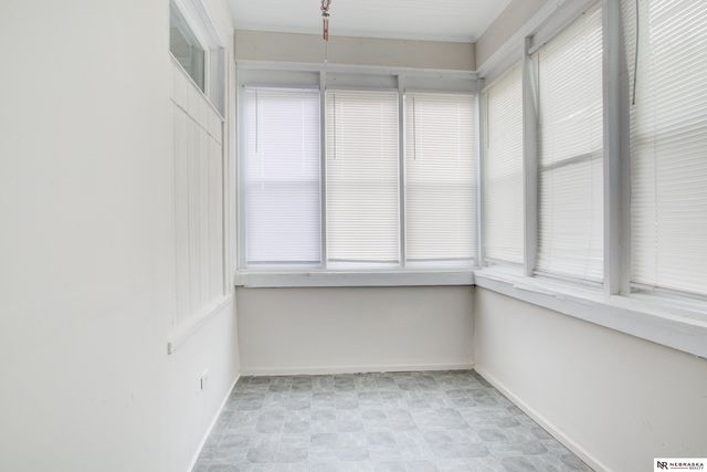 2517 N 28th Avenue, Omaha, NE 68111