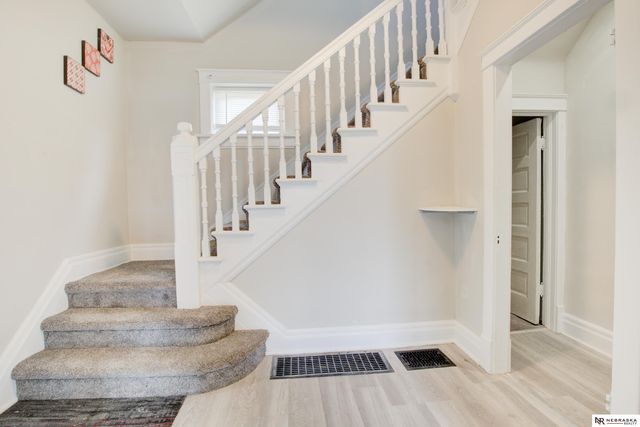 2517 N 28th Avenue, Omaha, NE 68111