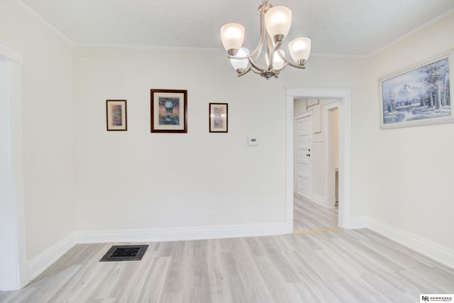 2517 N 28th Avenue, Omaha, NE 68111