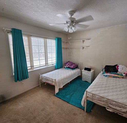 5221 DEER POINTE, Rockford, IL 61114