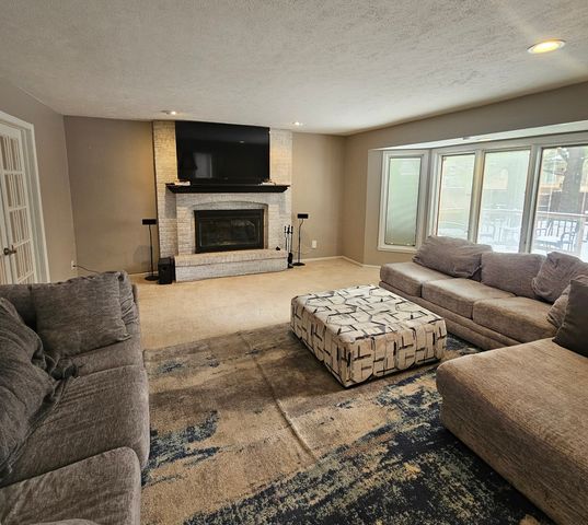 5221 DEER POINTE, Rockford, IL 61114