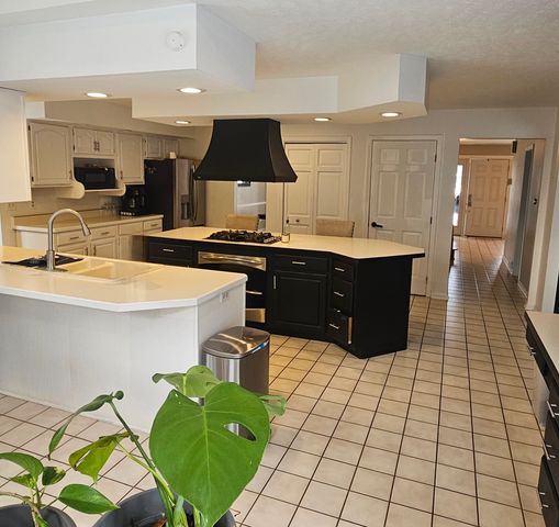 5221 DEER POINTE, Rockford, IL 61114