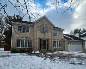 5221 DEER POINTE, Rockford, IL 61114