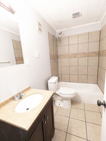 3733 BROMPTON AVE, Memphis, TN 38118