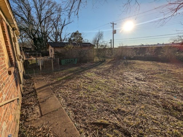 3733 BROMPTON AVE, Memphis, TN 38118