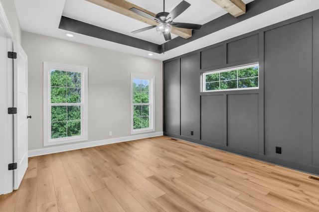 1087 Gratton Rd, Clarksville, TN 37043