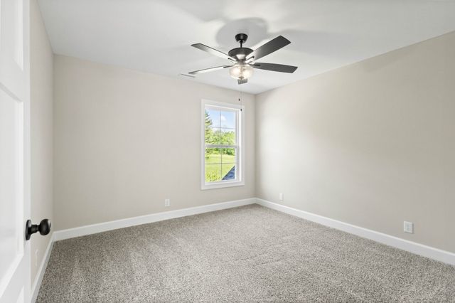 1087 Gratton Rd, Clarksville, TN 37043