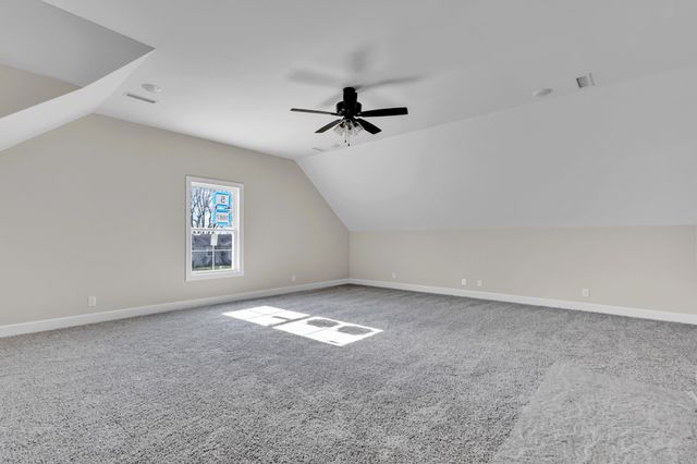 1087 Gratton Rd, Clarksville, TN 37043