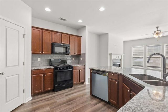 4960 Ducote Trail, Alpharetta, GA 30004