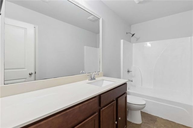 4960 Ducote Trail, Alpharetta, GA 30004