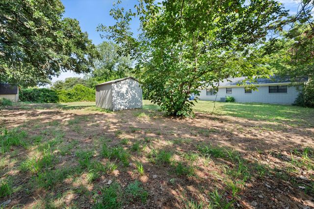 202 Lone Star Street, Joshua, TX 76058