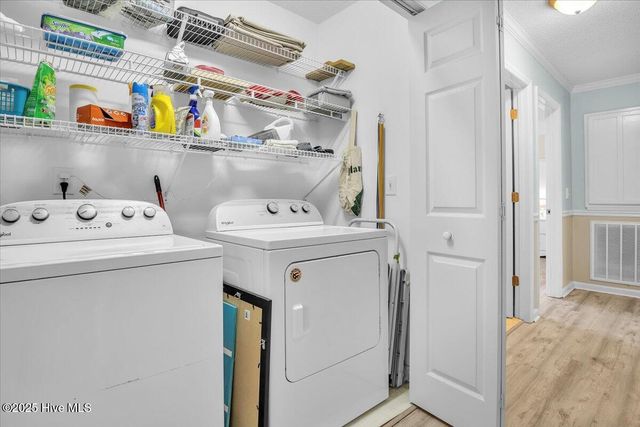 135 NE 36th Street, Oak Island, NC 28465